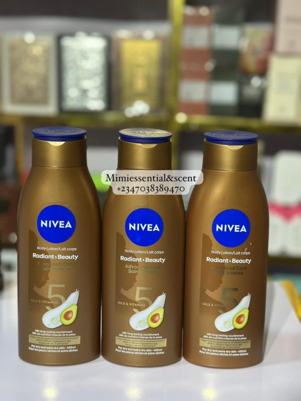 NIVEA RADIANT & BEAUTY ADVANCED CARE LOTION 400ML