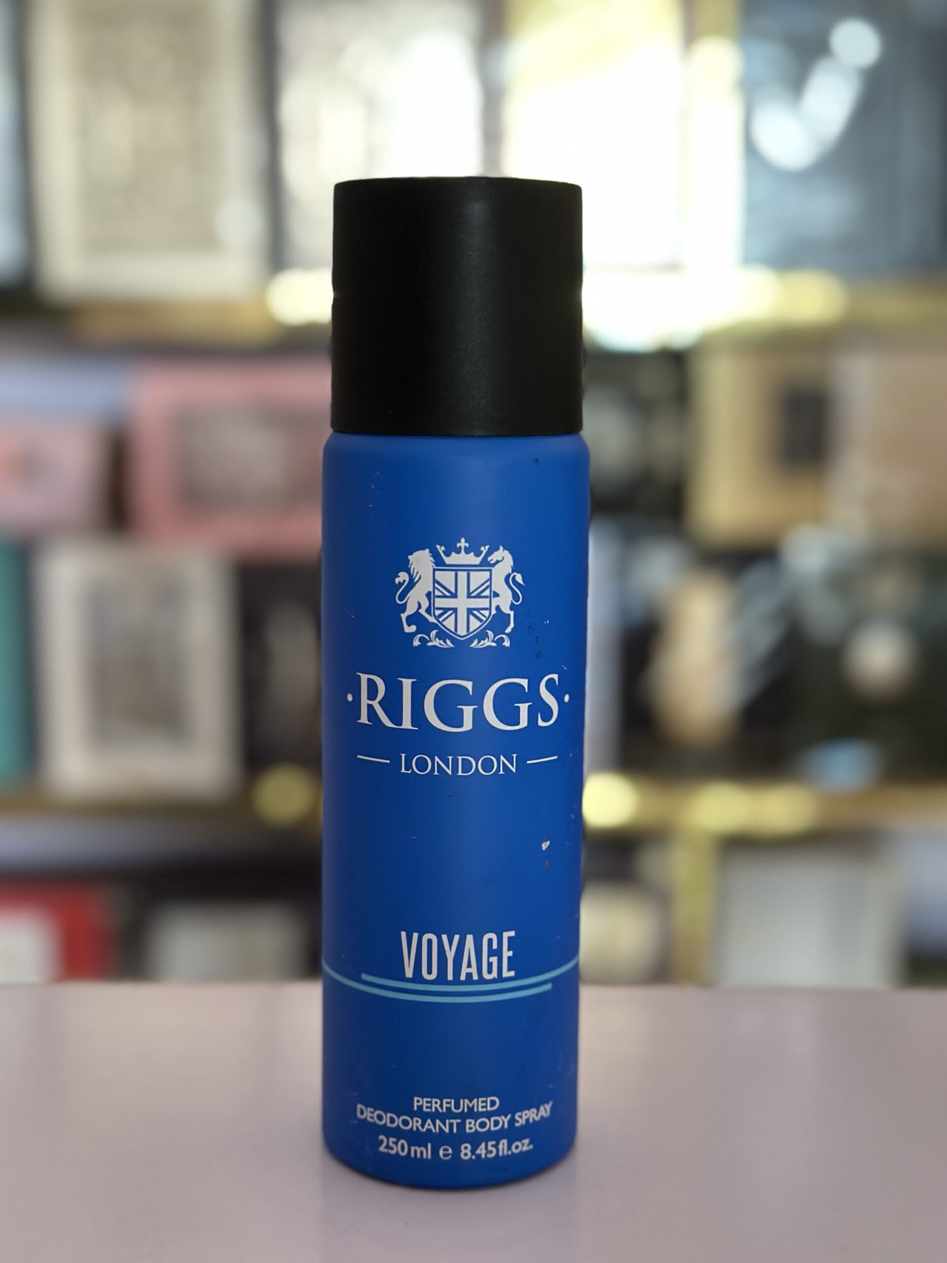 RIGGS LONDON ( VOYAGE )