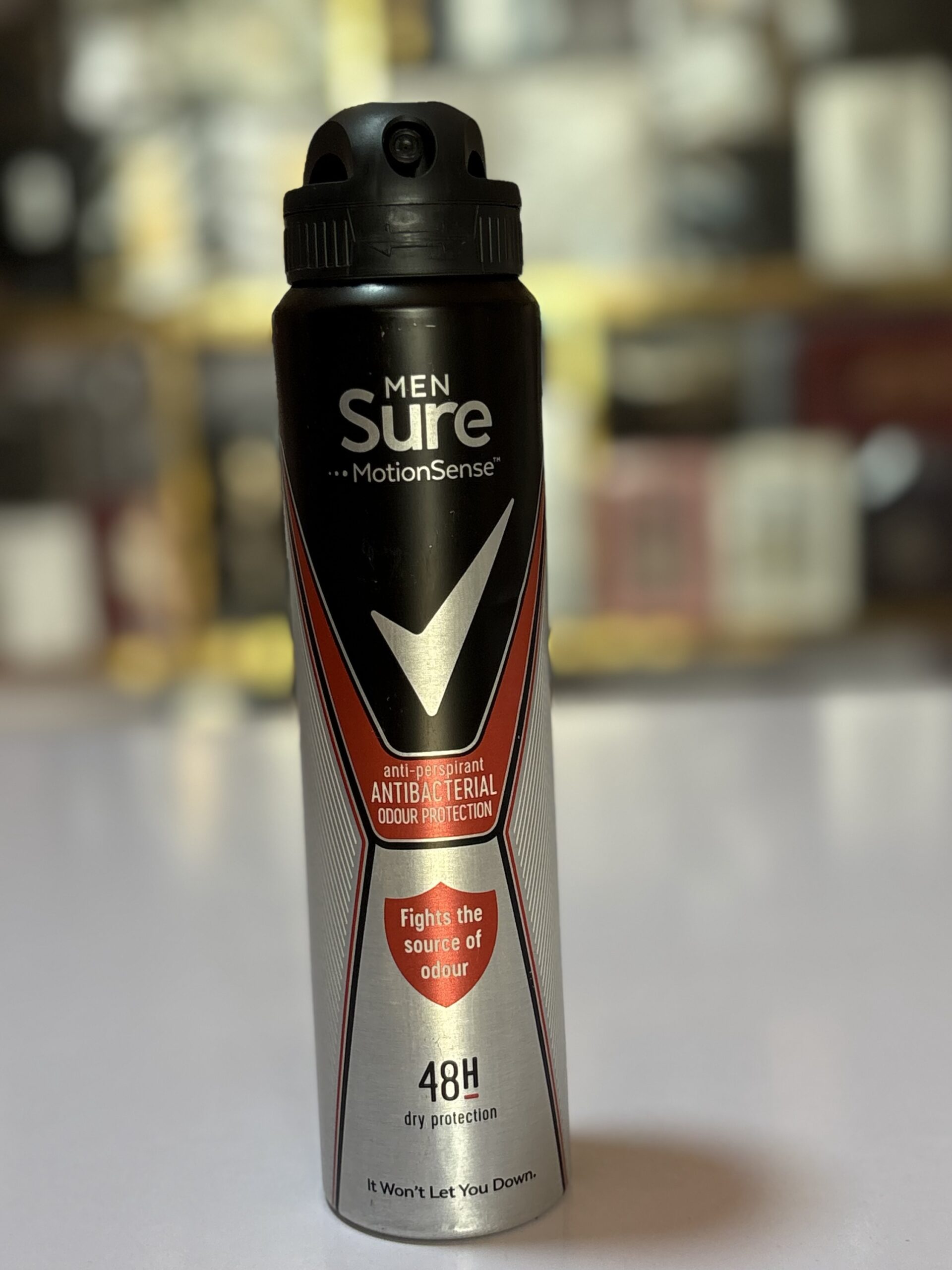 Sure Men MotionSense Antibacterial Odour Protection anti-perspirant deodorant spray.